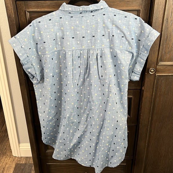 chambray Button up camp style shirt - Picture 4 of 6